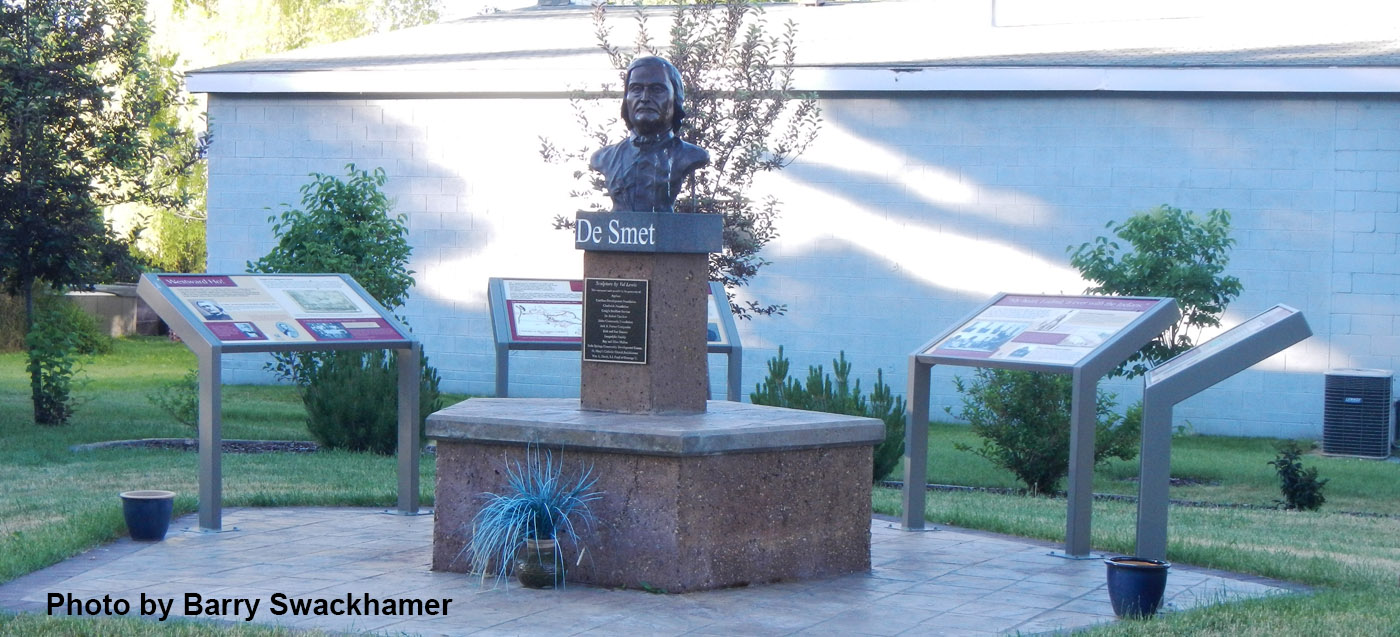 Father De Smet Monument in Soda Springs Idaho. Photo by Barry Swackhamer
