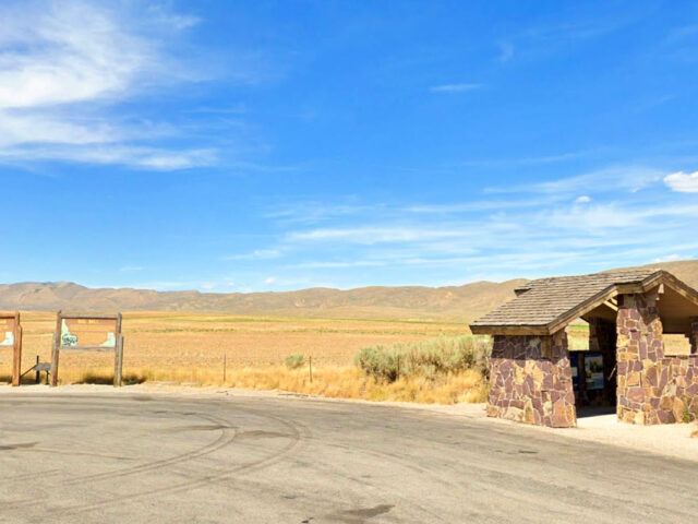 Oregon-California Trail Portal - Big Hill