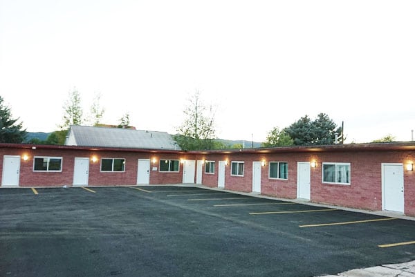 Caribou Gem Motel in Bancroft Idaho