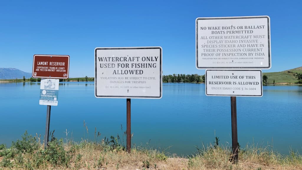 Lamont fishing reservoir signs and rules in Preston Idaho